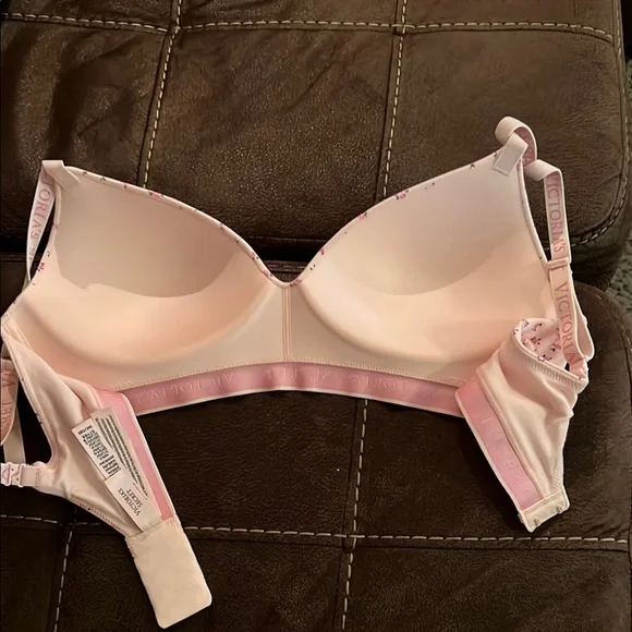 Victoria's Secret Pink Lace Bra with Adjustable Straps - Picture 4 of 13